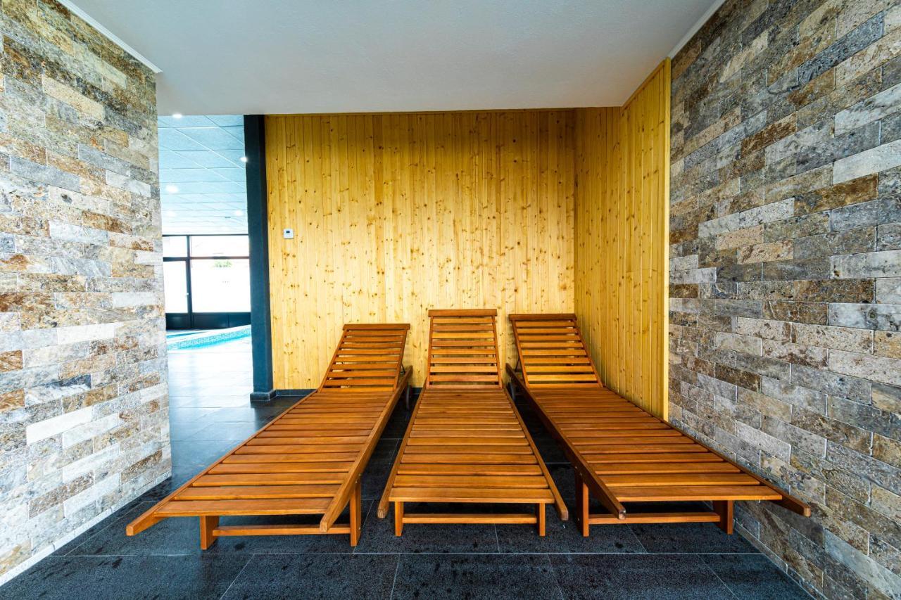 Filo Hotel Wellness & Spa Георгени Екстериор снимка